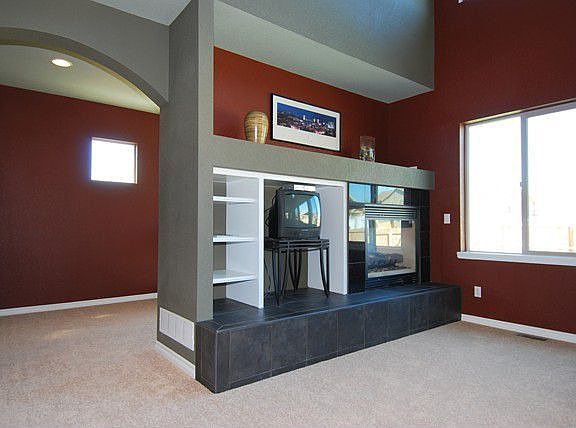 Two-Sided Fireplace 