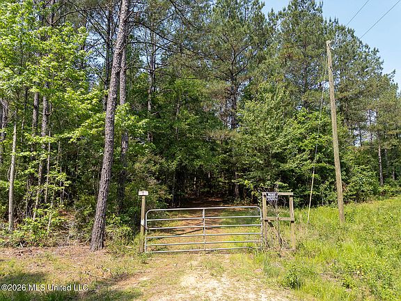 5th image of Gravel Pit Lake Rd