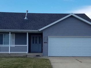 6521 Nearpoint Dr SE, Caledonia, MI 49316