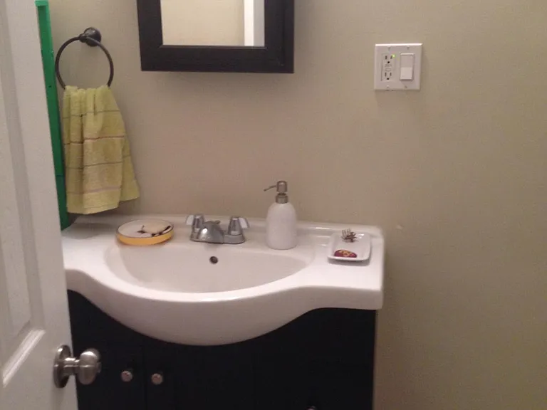322 S 10th St #4 — Photo 5