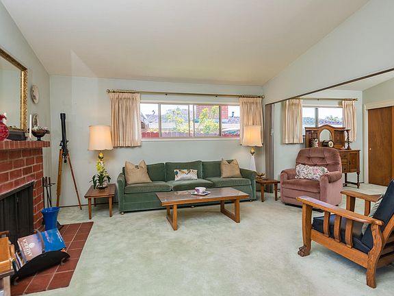 3rd image of 2622 Tonto Way