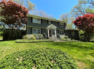 37 Grays Farm Rd, Weston, CT 06883