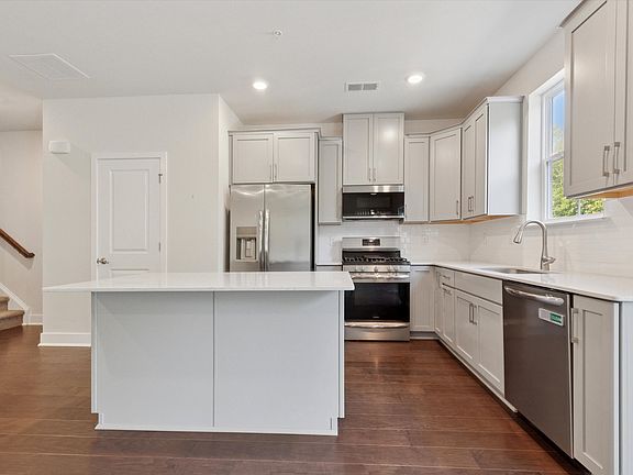 2nd image of 351 Foundry St