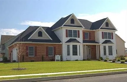 219 Overfield Dr photo 1