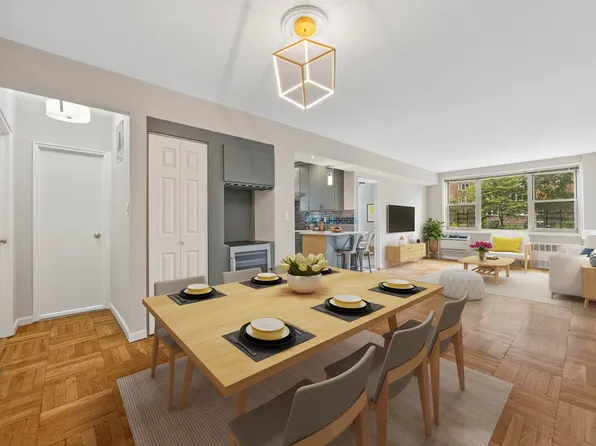 629 Kappock Street image 2 of 38