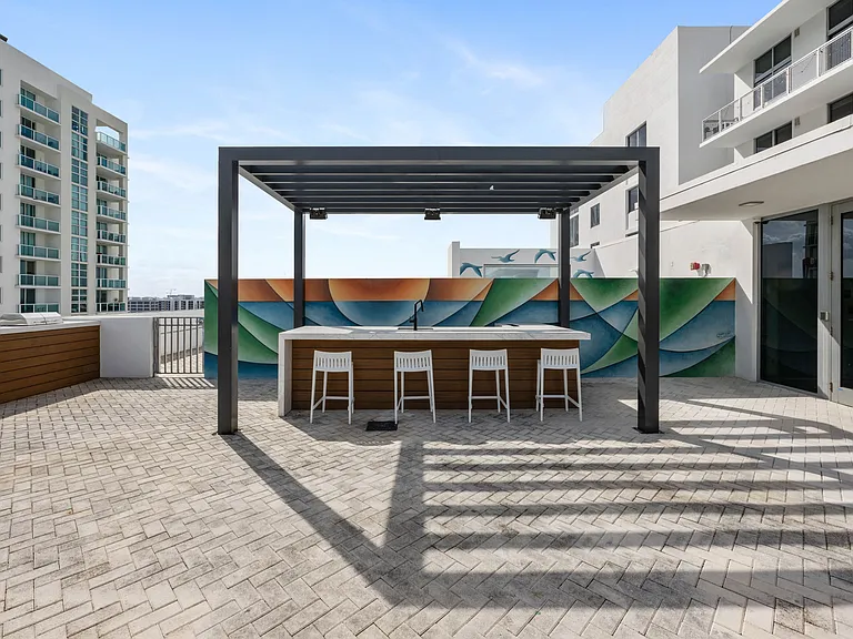 Wynwood Bay — Photo 32