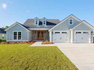 172 Floyd McNeal Dr, Hahira, GA 31632