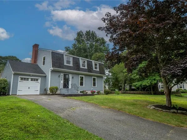 130 Forest Ave #130, Middletown, RI 02842