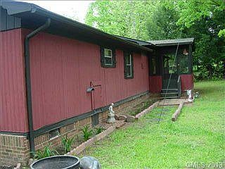 3rd image of 544 New Haven Dr