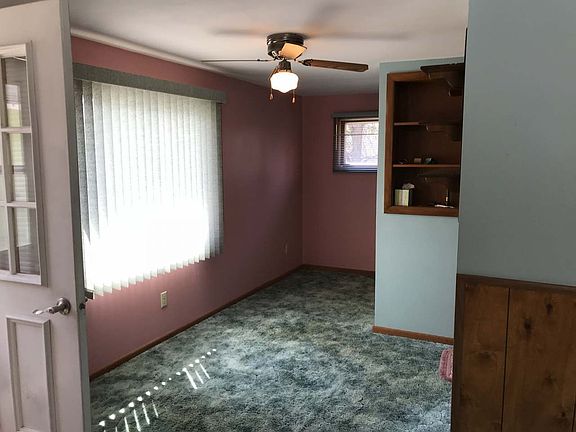 3rd image of 600 S Grandview Ave #S