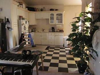 1st image of 11542 Greenwood Ave N APT 5
