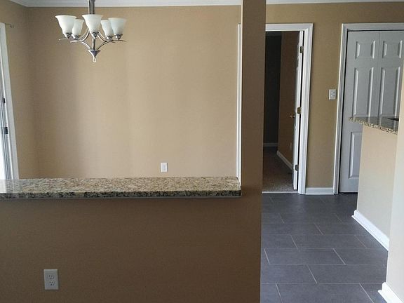 4th image of 100 A Breezewood Dr