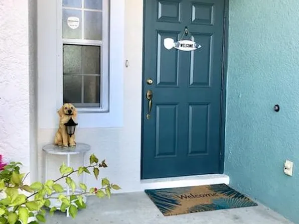 3638 Pine Oak Cir, Fort Myers, FL