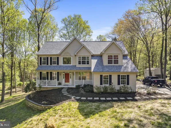 320 Baker Dr, Lincoln University, PA 19352