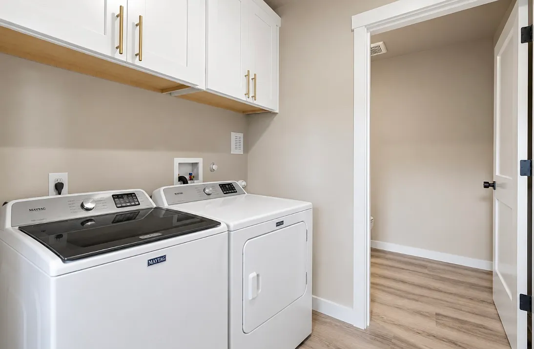 3 bed, 2.5 bath, 1470 sqft, $2,495 — Photo 3