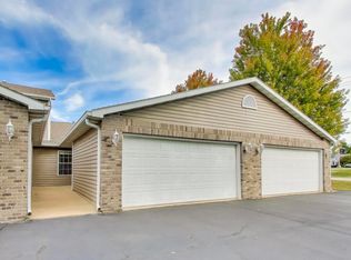 150 N Wooster St UNIT 2, Capron, IL 61012