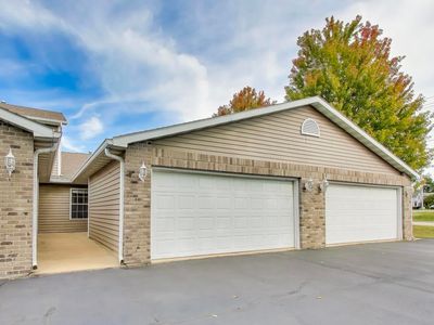 150 N Wooster St Unit 2, Capron, IL, 61012