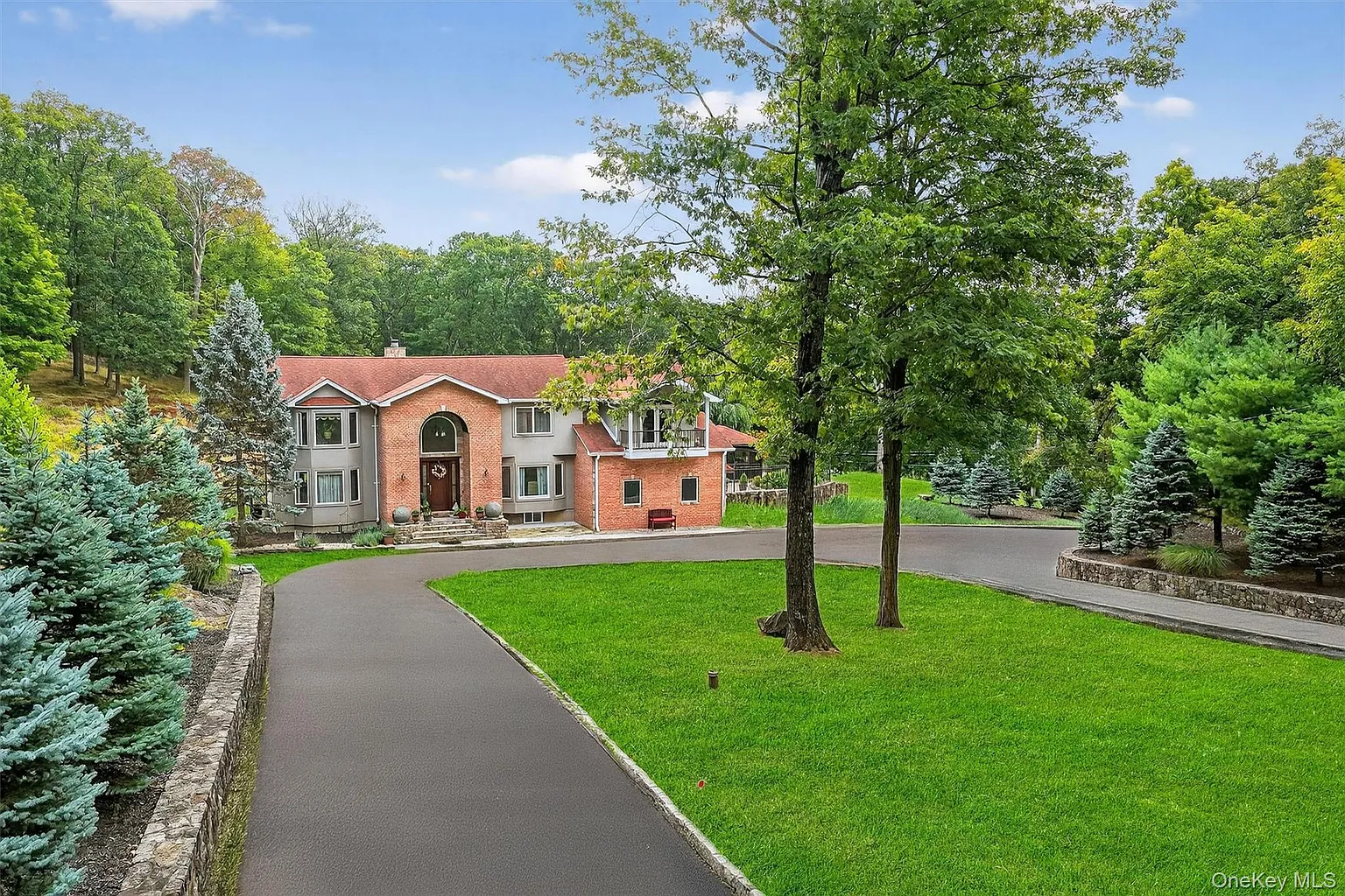22 Skahen Drive photo 1