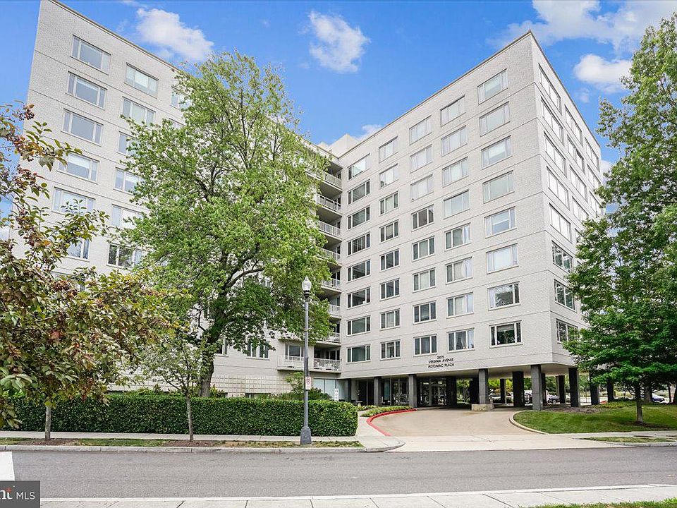 1st image of 2475 Virginia Ave NW #102
