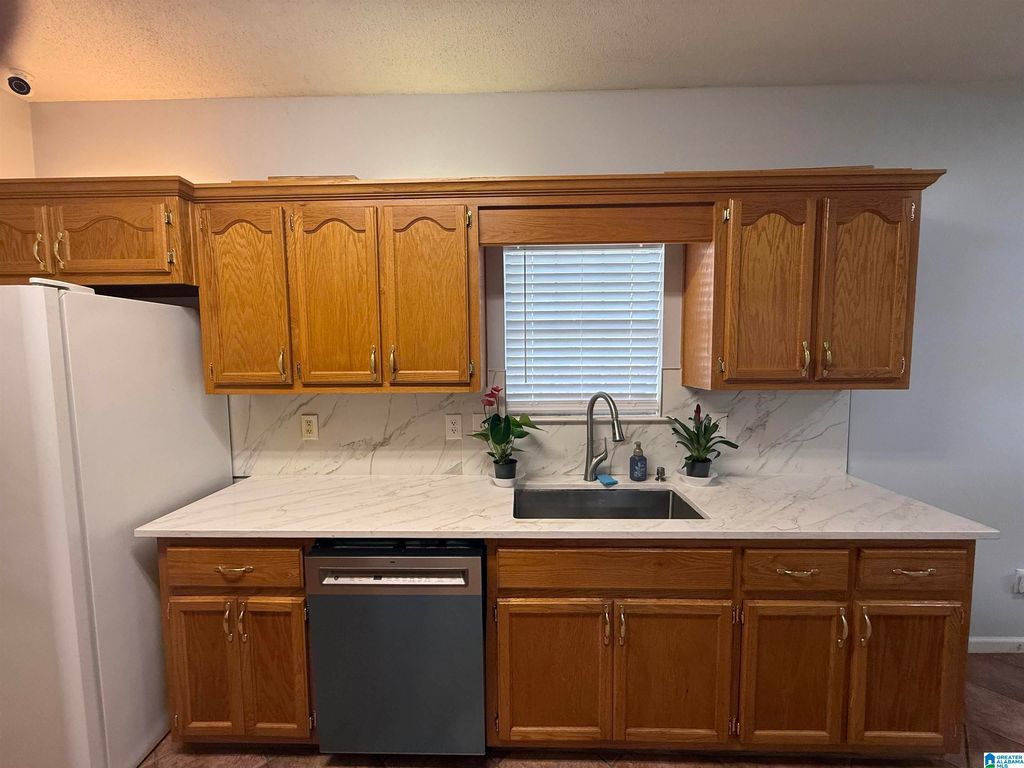 5169 Alex Way, Birmingham, AL - View 5