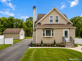 34 Lansing Avenue, Trumbull, CT 06611