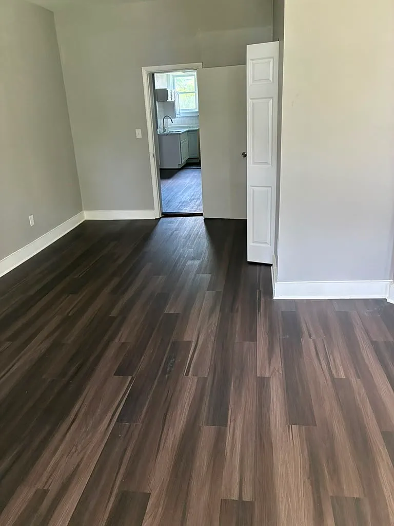 4 bed, 1100 sqft, $1,800 — Photo 4