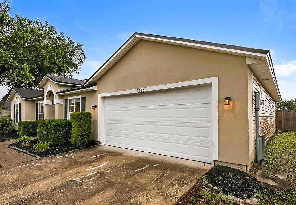 1266 Summit Oaks Dr E, Jacksonville, FL 32221 | Zillow