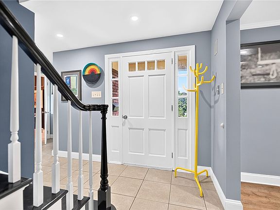 3rd image of 214 Dombey Dr