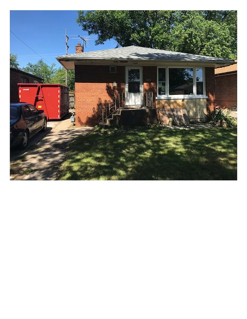 14418 Kimbark Ave photo 1