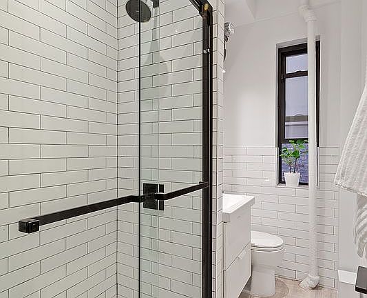 5th image of 227 S 3rd St #10