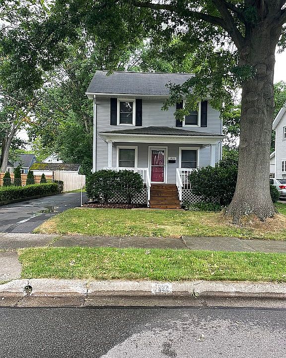 1st image of 1922 14th St