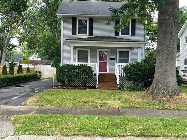 1922 14th St, Cuyahoga Falls, OH 44223