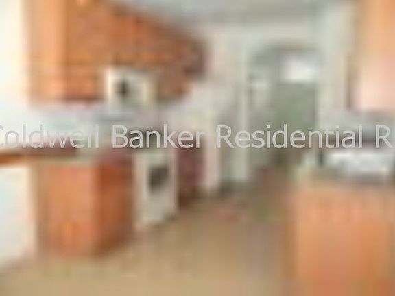 2nd image of 2159 SE Eatonville Dr