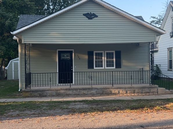 105 Main St