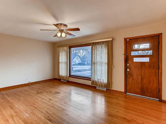 2nd image of 11333 S Nashville Ave