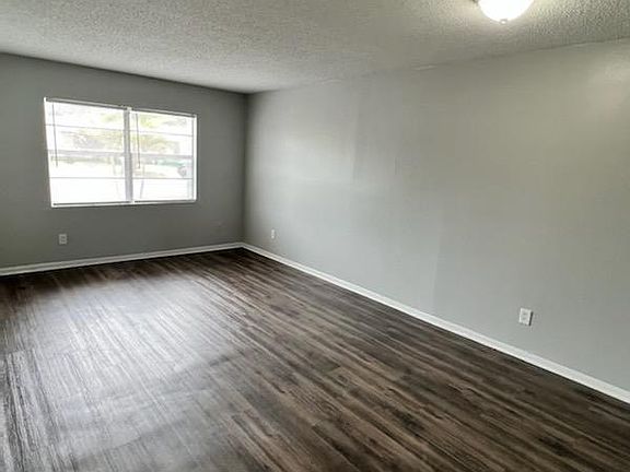 5th image of 4601 22nd Ave S #305A