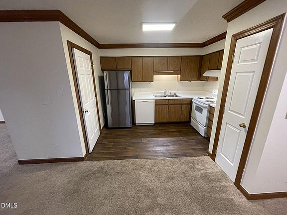 3rd image of 3535 Ivy Commons Dr APT 302