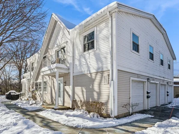 1142 Inverrary Ln #D-86, Deerfield, IL 60015