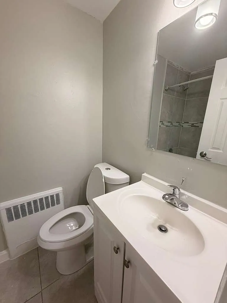 Studio, $1,295 — Photo 3