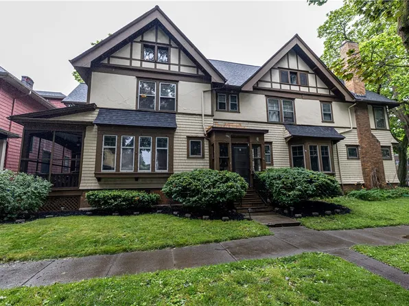 42 Thayer St, Rochester, NY 14607