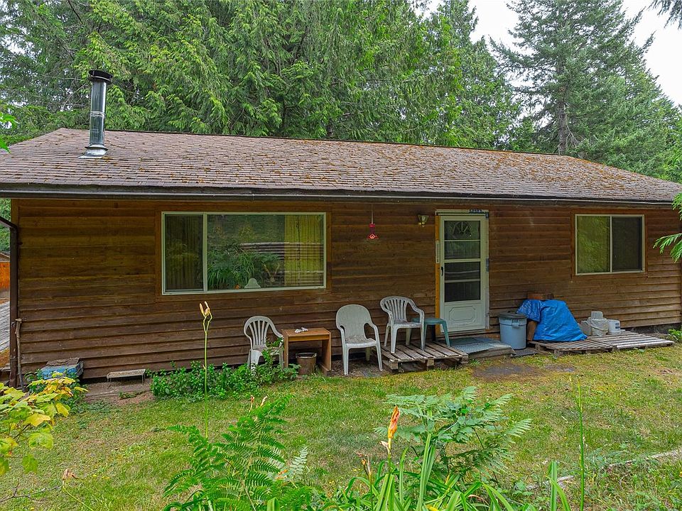 1st image of 740 Spider Lake Rd