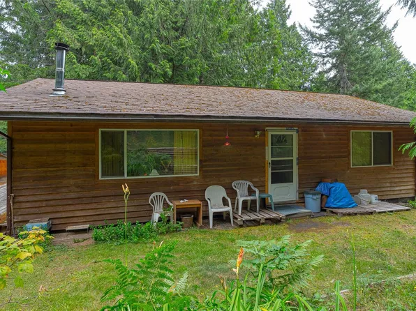 740 Spider Lake Rd, Nanaimo, BC V9K 2L7