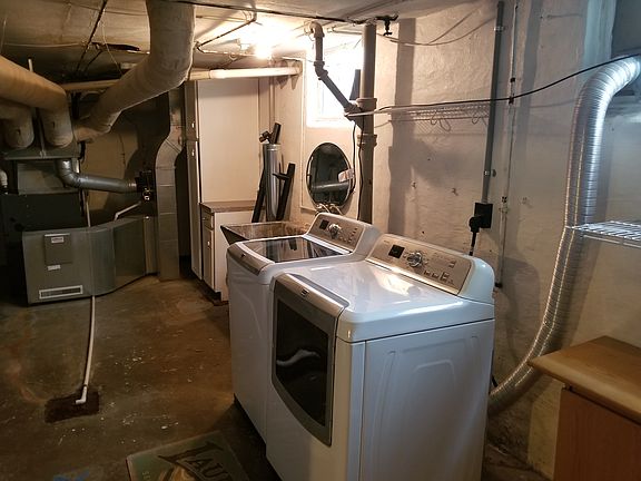High capacity washer/dryer