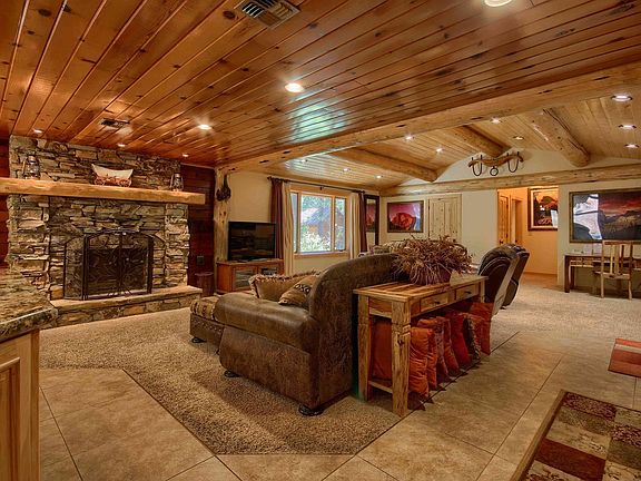 4th image of 8031 Larkspur Ln #Id1247993p