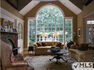 221 Monroe Ave, Spring Lake, NJ 07762