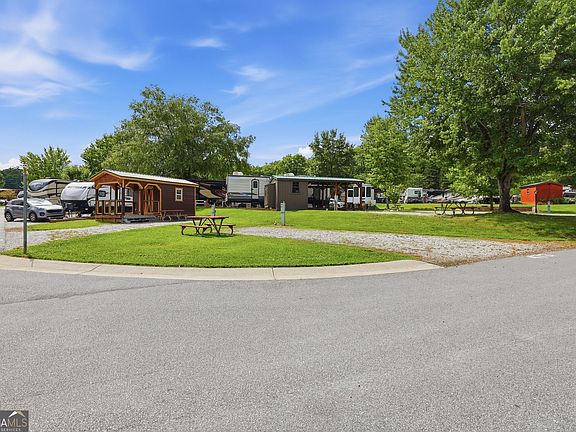 2nd image of 473 River Vista Dr