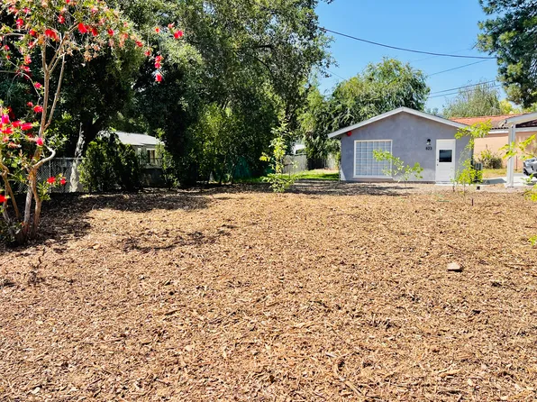 823 N Pasadena Ave, Pasadena, CA 91103