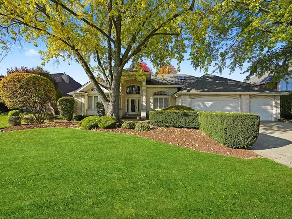 206 Sawgrass Dr, Palos Heights, IL 60463