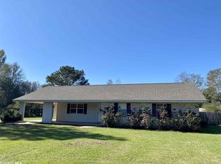 720 Horseshoe Rd, Brewton, AL 36426