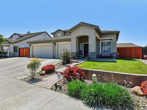 2nd image of 2035 Rehrmann Drive